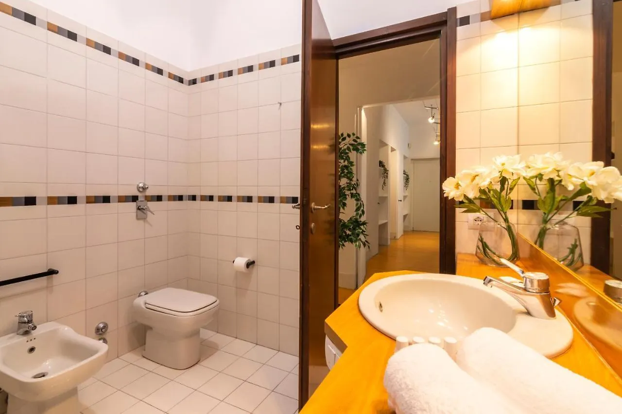 Hemeras Boutique Homes 4Bdr Design Apartment ミラノ イタリア